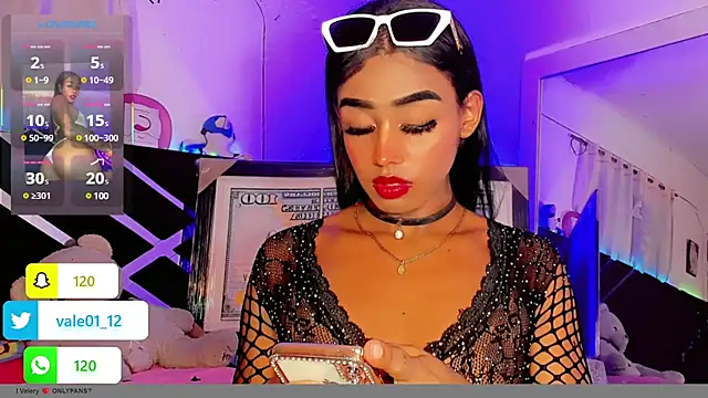 hot goddess3X online show from February 27, 2025, 6:57 am