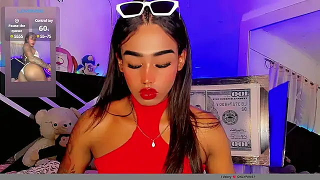 hot goddess3X online show from March 2, 2025, 12:25 pm