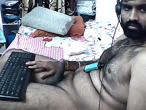 Snapshot of sanik_2428 chatting on December 15, 2025, 11:49 am sanik 2428 online show from December 15, 2025, 11:49 am
