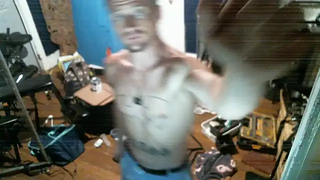 Snapshot of trash4cash chatting on September 20, 2025, 5:01 am trash4cash online show from September 20, 2025, 5:01 am