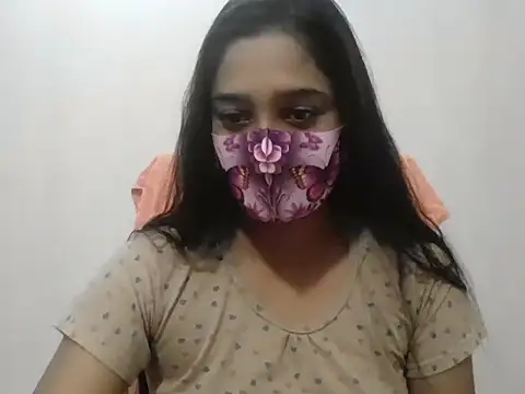 Snapshot of Chitrani- chatting on May 5, 2026, 5:27 pm Chitrani- online show from May 5, 2026, 5:27 pm
