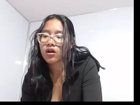 Snapshot of MargarethGarcia chatting on September 13, 2025, 2:55 am MargarethGarcia online show from September 13, 2025, 2:55 am