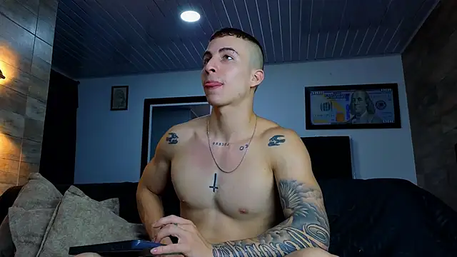 Snapshot of AsmodeoCox chatting on March 1, 2025, 3:10 am AsmodeoCox online show from March 1, 2025, 3:10 am