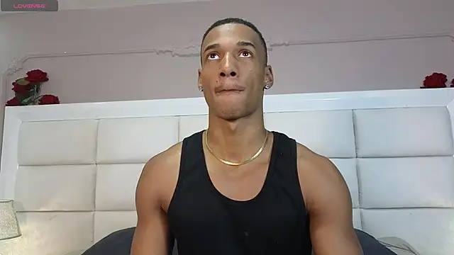 Snapshot of Malkongarcia chatting on January 7, 2026, 2:44 pm Malkongarcia online show from January 7, 2026, 2:44 pm