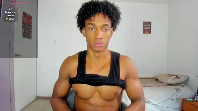 Snapshot of Malkongarcia chatting on October 22, 2025, 9:13 pm Malkongarcia online show from October 22, 2025, 9:13 pm