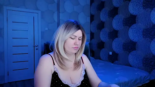 Snapshot of natusik chatting on February 24, 2025, 2:19 am natusik online show from February 24, 2025, 2:19 am