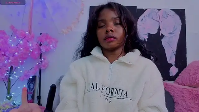 KilyetVera3x online show from February 7, 2026, 6:54 am