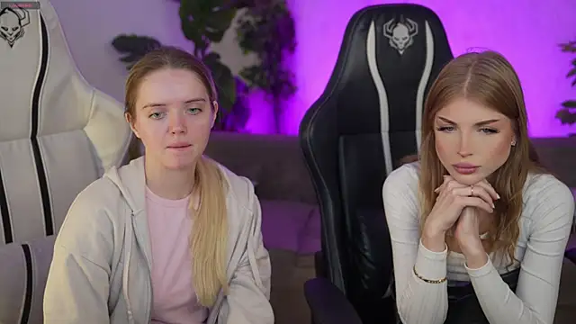 Cassy-Celestial  online show from October 2, 2025, 7:12 am