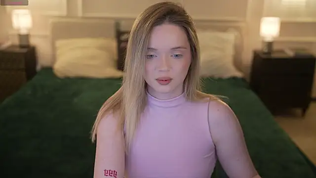 Snapshot of Cassy-Celestial_ chatting on February 23, 2026, 8:04 am Cassy-Celestial online show from February 23, 2026, 8:04 am