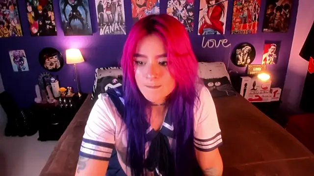 anne cross online show from November 14, 2025, 11:52 pm