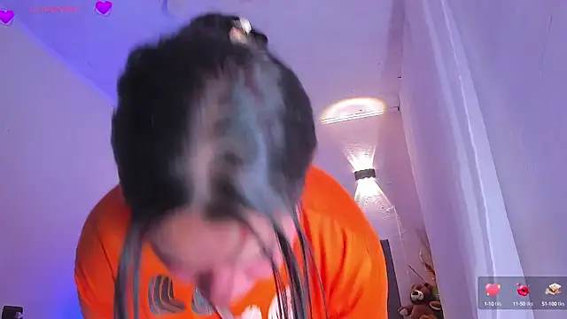 girlasian hairy online show from November 26, 2025, 6:52 pm