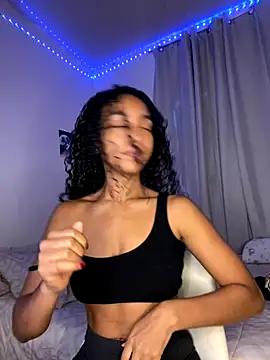 nicoleebony1 online show from September 26, 2025, 8:05 pm