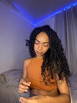 nicoleebony1 online show from October 29, 2025, 7:57 pm