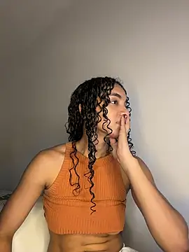 Snapshot of nicoleebony1 chatting on April 28, 2026, 8:24 pm nicoleebony1 online show from April 28, 2026, 8:24 pm