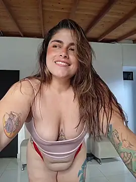 Juliietha servas online show from November 6, 2025, 5:28 pm