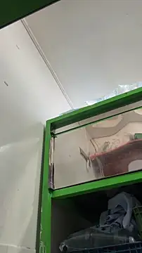 Snapshot of Sol_biglips chatting on December 22, 2025, 4:07 pm Sol biglips online show from December 22, 2025, 4:07 pm