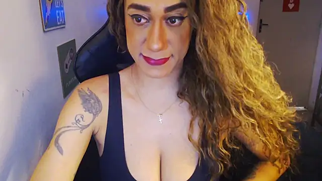 Snapshot of gauchinhaG chatting on September 12, 2025, 1:11 pm gauchinhaG online show from September 12, 2025, 1:11 pm