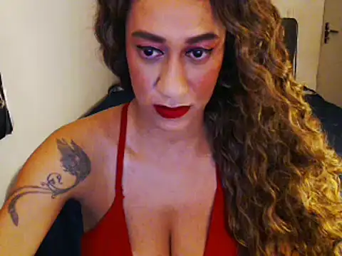 Snapshot of gauchinhaG chatting on February 4, 2025, 3:57 pm gauchinhaG online show from February 4, 2025, 3:57 pm