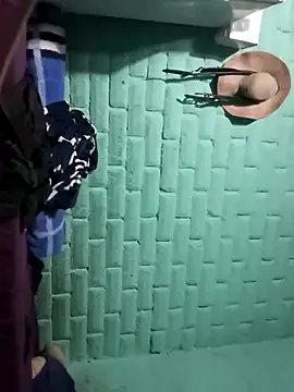 Snapshot of HandsomeBuoyy21 chatting on March 23, 2026, 1:55 pm HandsomeBuoyy21 online show from March 23, 2026, 1:55 pm