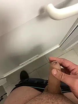 Snapshot of _themask_ chatting on December 2, 2024, 9:01 pm themask online show from December 2, 2024, 9:01 pm