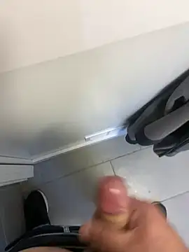 Snapshot of _themask_ chatting on December 15, 2024, 1:32 pm themask online show from December 15, 2024, 1:32 pm