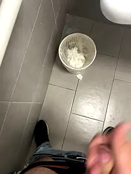 Snapshot of _themask_ chatting on October 30, 2025, 4:15 pm themask online show from October 30, 2025, 4:15 pm