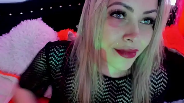 Natalia Montoya online show from February 22, 2025, 5:13 pm