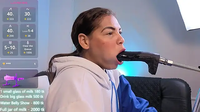 Anabel693 online show from February 12, 2026, 8:03 am