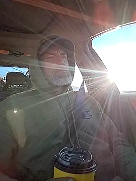 FloppyPickle4u online show from October 5, 2025, 2:52 pm