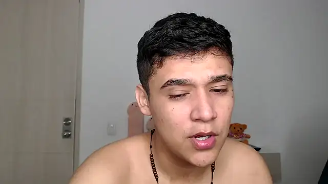 kaiine190 online show from November 17, 2025, 5:33 am