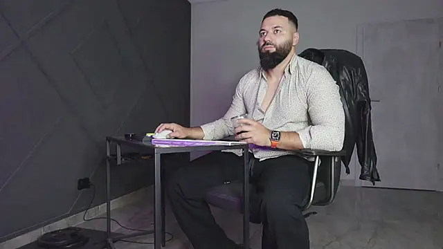 mattmasterss online show from November 8, 2025, 4:16 am