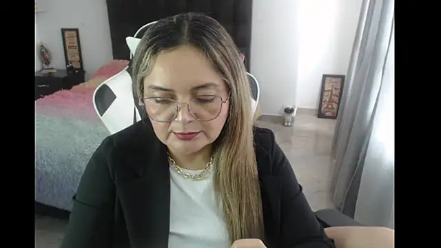 Snapshot of samy_vsn chatting on March 8, 2025, 5:22 pm samy vsn online show from March 8, 2025, 5:22 pm