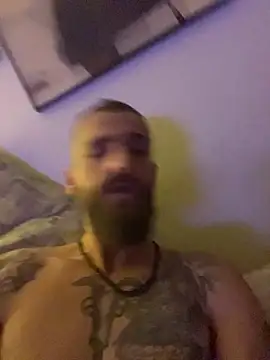 Antonio Vatooo online show from November 9, 2025, 3:43 am