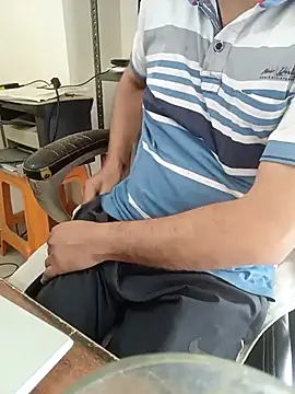 Hot-man39 online show from September 21, 2025, 6:29 am