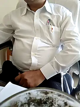 Hot-man39 online show from February 6, 2025, 5:25 am