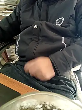 Hot-man39 online show from December 20, 2025, 9:56 am