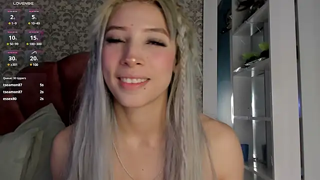 Snapshot of Samantha_cp_ chatting on March 13, 2025, 3:17 pm Samantha cp online show from March 13, 2025, 3:17 pm