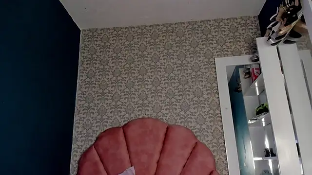 Snapshot of Samantha_cp_ chatting on March 10, 2025, 6:23 pm Samantha cp online show from March 10, 2025, 6:23 pm