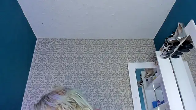 Snapshot of Samantha_cp_ chatting on March 21, 2025, 6:29 pm Samantha cp online show from March 21, 2025, 6:29 pm