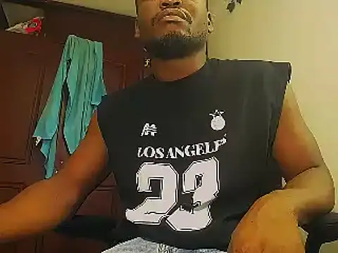 latinhot9631 online show from February 3, 2026, 12:54 am