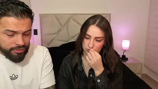 teseo and afroditha  online show from March 12, 2026, 4:29 am