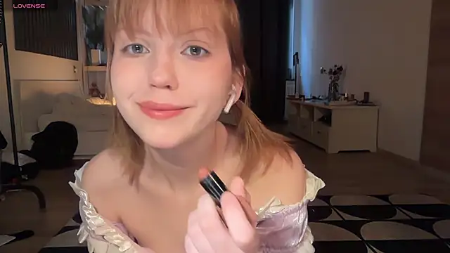 electric babe online show from November 21, 2025, 10:58 am