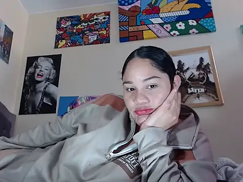 Snapshot of melissa4855 chatting on February 21, 2026, 6:43 pm melissa4855 online show from February 21, 2026, 6:43 pm