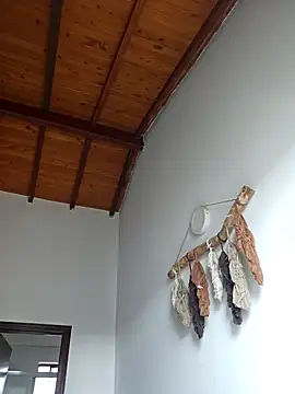 sweetcoralinee online show from October 25, 2025, 7:36 pm