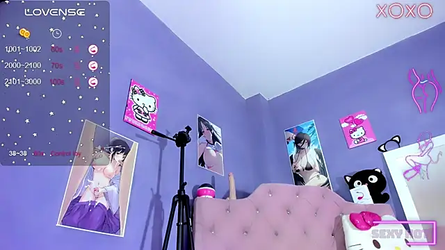 Snapshot of Big_exotic323 chatting on September 21, 2025, 1:22 am Big exotic323 online show from September 21, 2025, 1:22 am