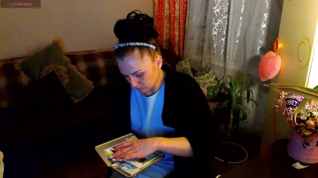 britney preciouss online show from January 7, 2025, 12:31 pm