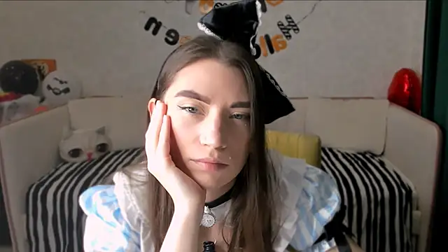 Snapshot of pussyhome2407 chatting on October 31, 2025, 8:16 pm pussyhome2407 online show from October 31, 2025, 8:16 pm