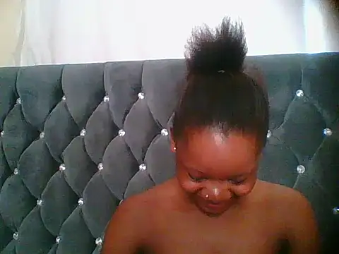 HotJeylee online show from December 20, 2025, 9:23 am