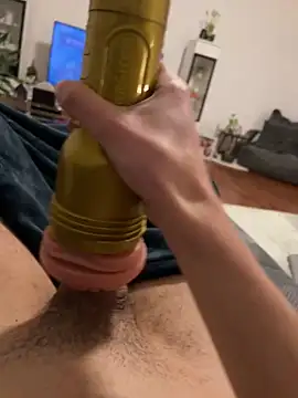 Snapshot of gerracer chatting on February 12, 2025, 6:30 pm gerracer online show from February 12, 2025, 6:30 pm