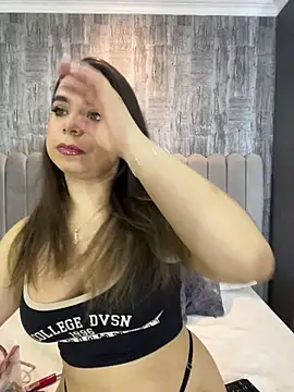 Snapshot of ThaniaJones chatting on February 21, 2026, 11:01 am ThaniaJones online show from February 21, 2026, 11:01 am